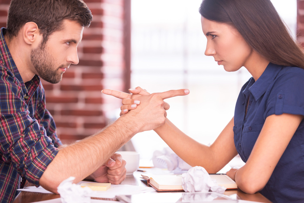 Cum să gestionăm conflictele în relație: strategii eficiente