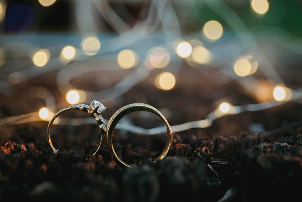 Inelul de logodnă: simbolism și istorie